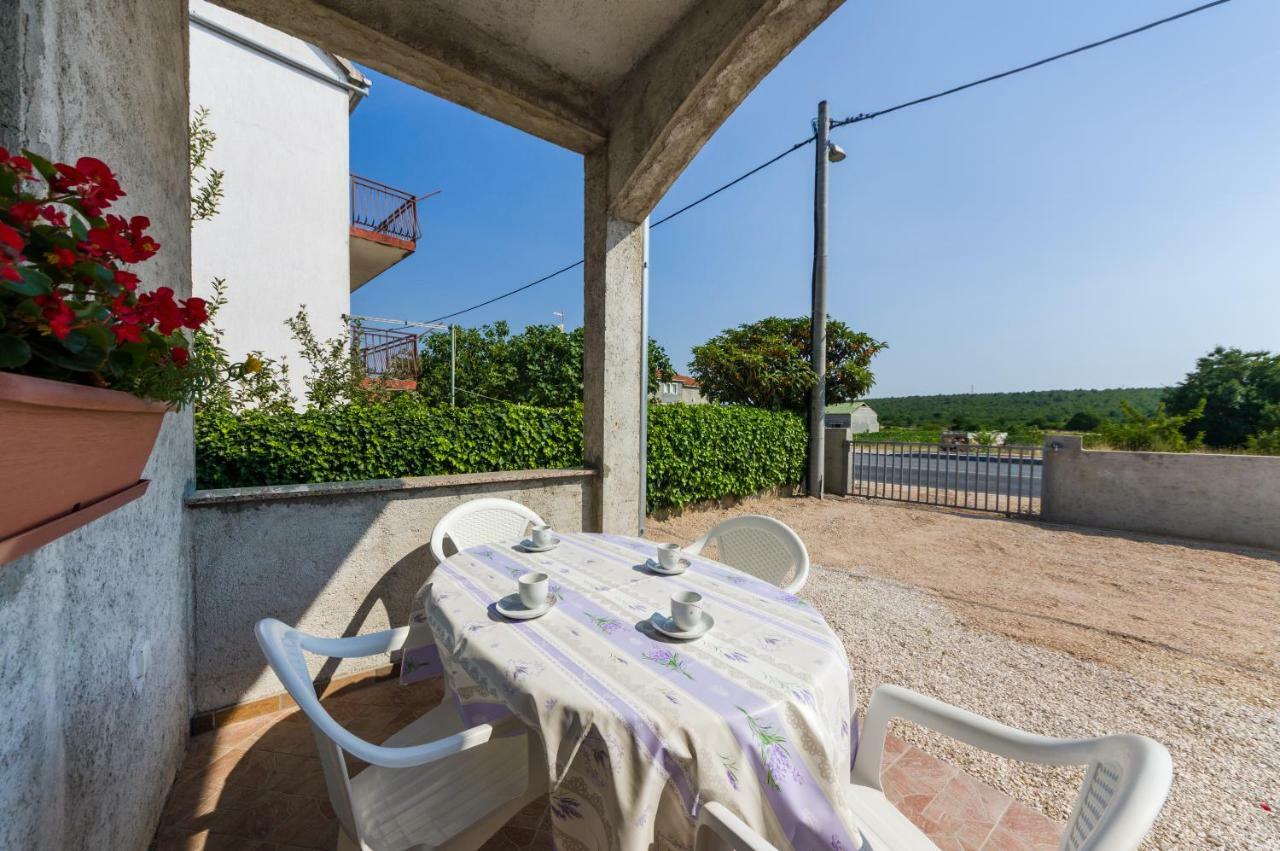 Pridraga Apartment Culina מראה חיצוני תמונה